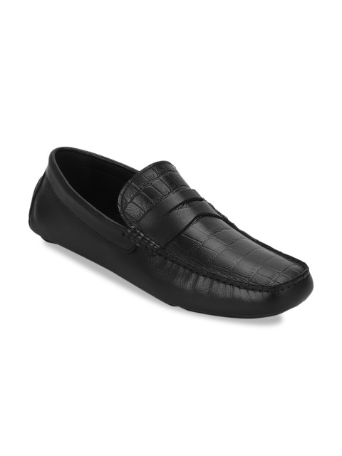 

Red Tape Men Black Textured Leather Formal Loafers