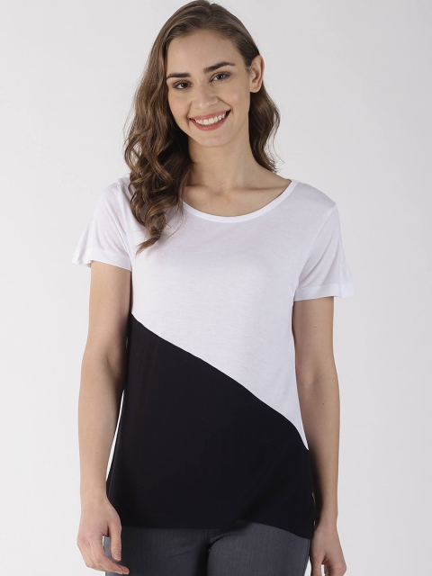 

Blue Saint Women Black & White Colourblocked Top