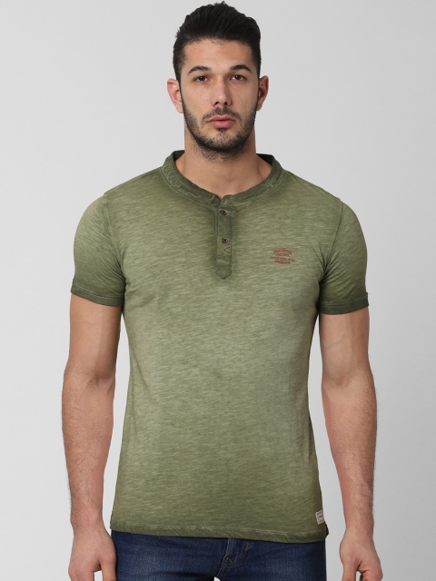 

Peter England Casuals Men Green Solid Mandarin Collar T-shirt