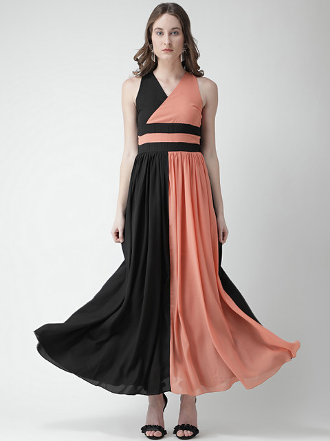 

KASSUALLY Women Peach-Coloured & Black Colourblocked Maxi Dress