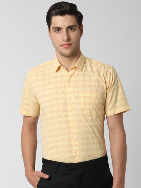 

Peter England Men Yellow & Red Regular Fit Checked Formal Shirt