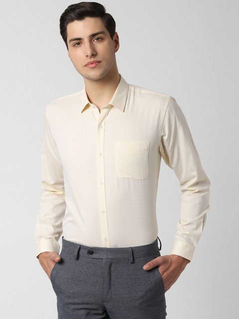 

Peter England Men Yellow Regular Fit Self Design Formal Shirt