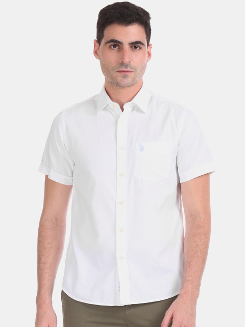 

U.S. Polo Assn. Men White Regular Fit Solid Casual Shirt