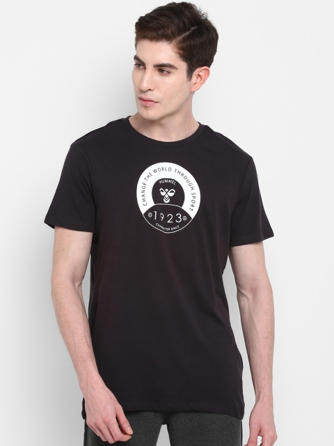 

hummel Men Black & White Printed Round Neck T-shirt