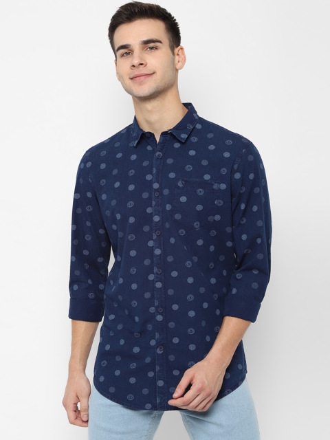 

Solly Jeans Co. Men Navy Blue Regular Fit Printed Casual Shirt