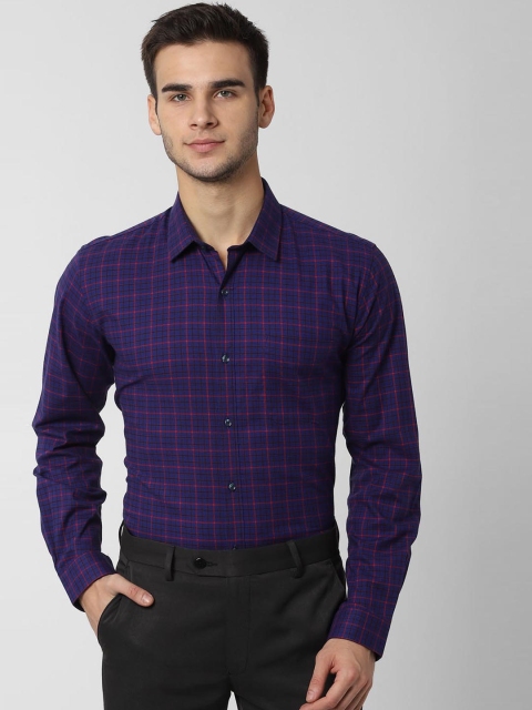 

Peter England Men Blue Regular Fit Checked Formal Shirt