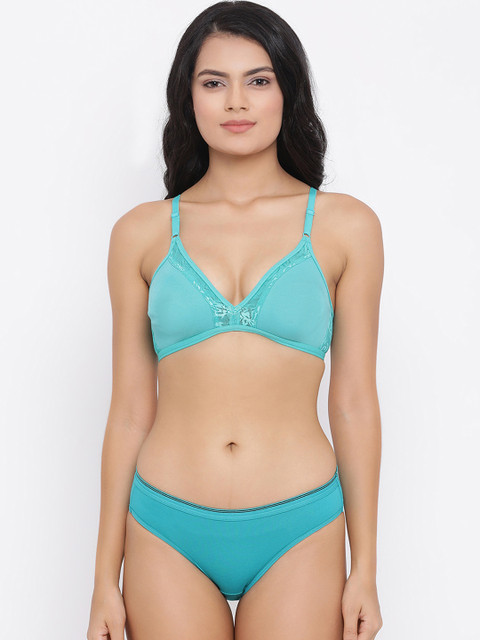

Clovia Women Turquoise Blue Solid Lingerie Set COMBBP34732B