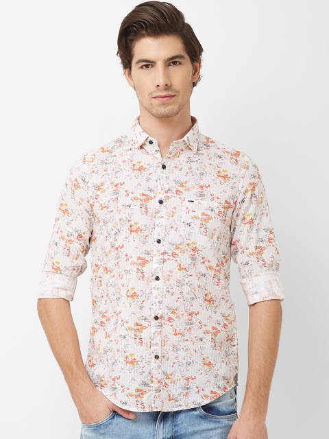 

Killer Men White & Pink Regular Fit Printed Casual Shirt
