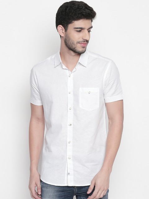 

Mufti Men White Original Slim Fit Solid Casual Shirt