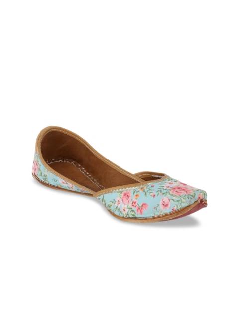 

The Tassle Life Women Sea Green Printed Mojaris