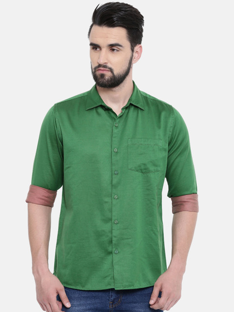 

Scarlet Creations Men Green Classic Slim Fit Solid Casual Shirt