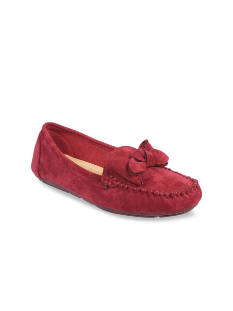 

Flat n Heels Women Maroon Loafers