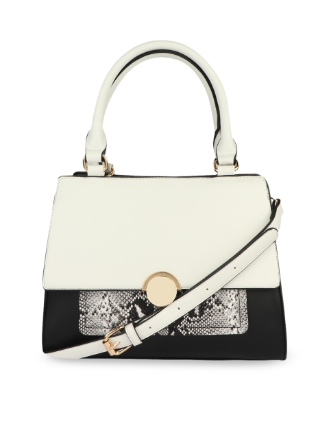 

URBANE White & Black Textured Handheld Bag