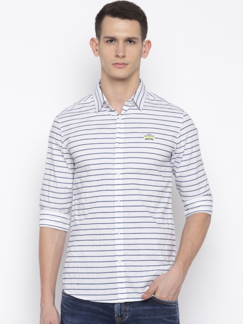 

SPYKAR Men White & Blue Slim Fit Striped Casual Shirt