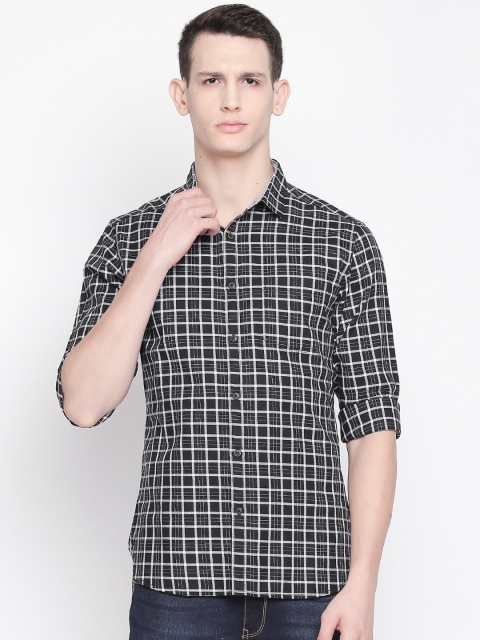 

BYFORD by Pantaloons Men Black & Off-White Slim Fit Checked Casual Shirt