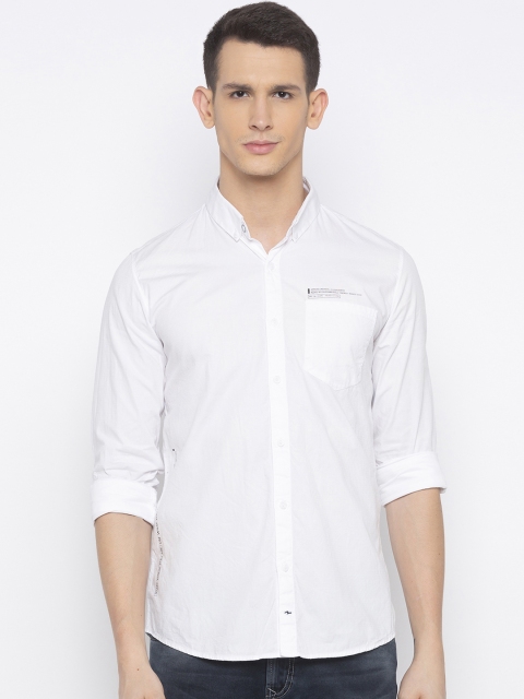 

SPYKAR Men White Slim Fit Solid Casual Shirt