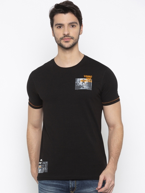 

SPYKAR Men Black Printed Round Neck T-shirt