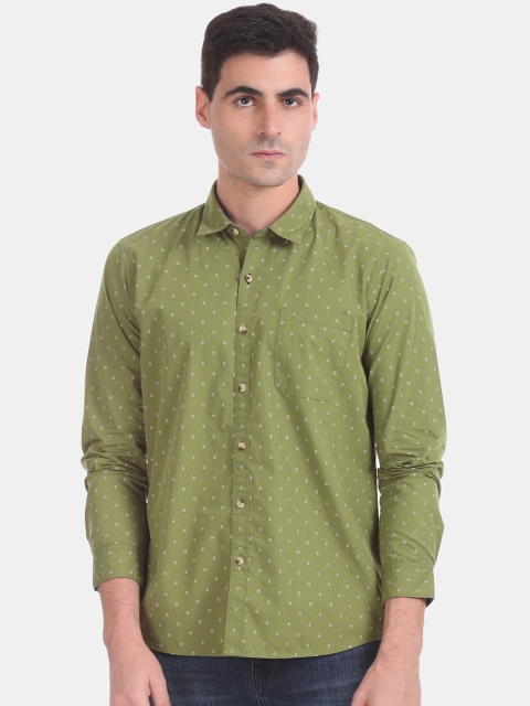 

Ruggers Men Green & White Regular Fit Printed Casual Shirt