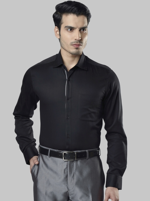 

Raymond Men Black Regular Fit Solid Formal Shirt