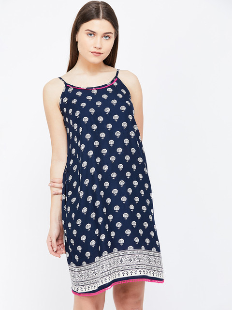 

Ginger by Lifestyle Navy Blue & White Printed Nightdress