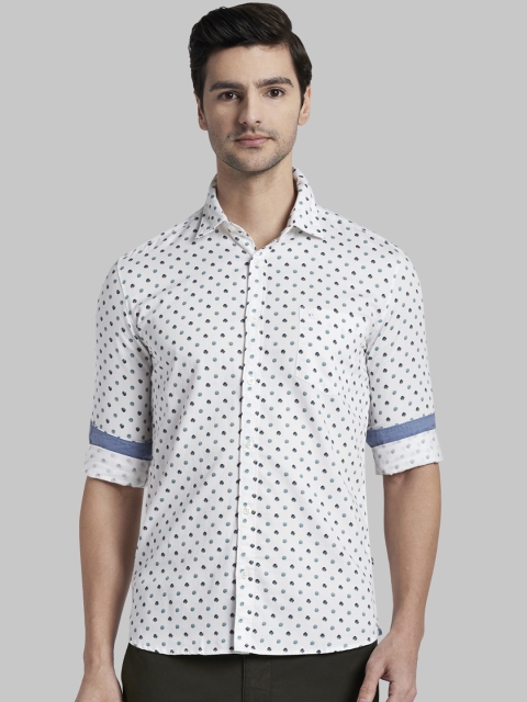 

Parx Men White & Blue Slim Fit Printed Casual Shirt