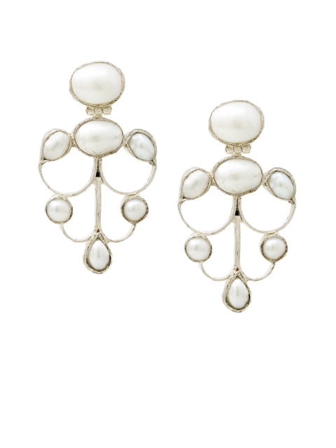 

Unniyarcha Jewellery White & Gold-Toned 92.5 Silver Geometric Drop Earrings