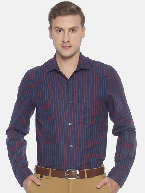 

CAVALLO by Linen Club Men Navy Blue Regular Fit Striped Formal Shirt
