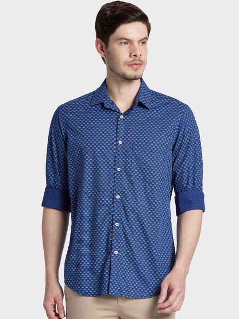 

ColorPlus Men Blue & White Tailored Fit Printed Casual Shirt
