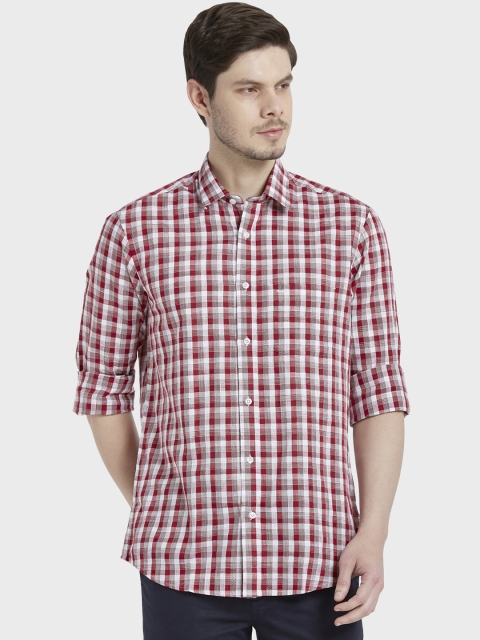 

ColorPlus Men Red & White Tailored Fit Checked Casual Shirt