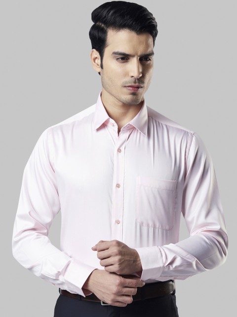 

Raymond Men Pink Regular Fit Solid Formal Shirt