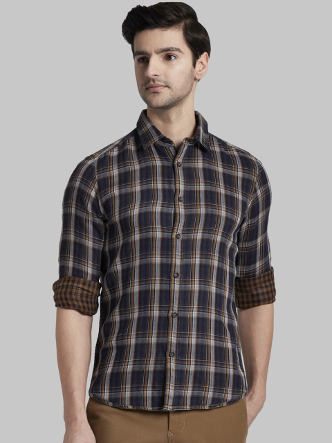 

Parx Men Navy Blue & Brown Slim Fit Checked Casual Shirt