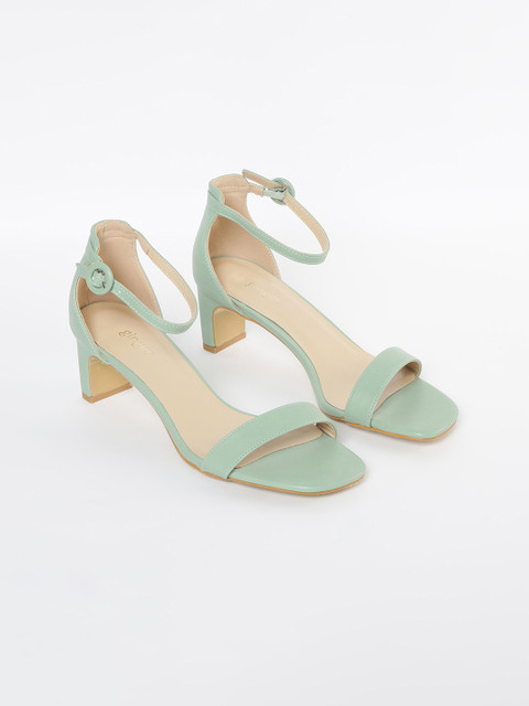

Ginger by Lifestyle Women Green Solid Solid Block Heels