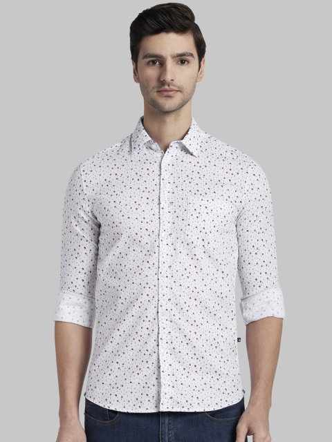 

Parx Men White & Red Slim Fit Printed Casual Shirt