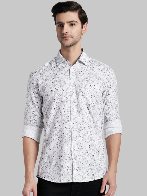 

Parx Men White & Grey Slim Fit Printed Casual Shirt