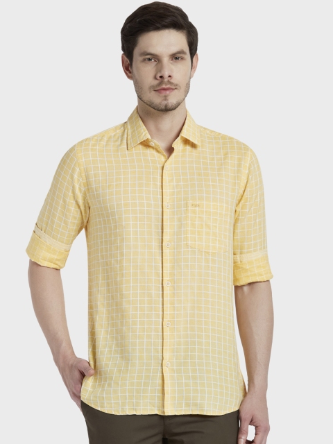 

ColorPlus Men Yellow & White Tailored Fit Checked Casual Shirt