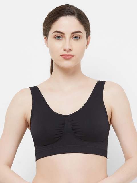 

FashionRack Black Solid Non-Wired Non Padded Sports Bra 13048