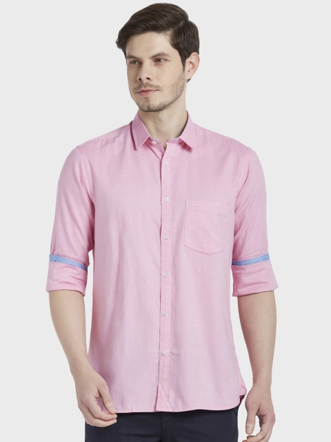 

ColorPlus Men Pink Tailored Fit Solid Casual Shirt
