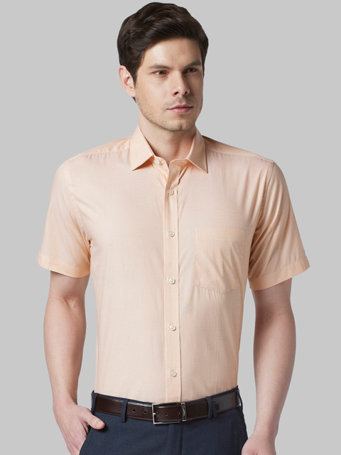 

Park Avenue Men Peach-Coloured Regular Fit Solid Formal Shirt