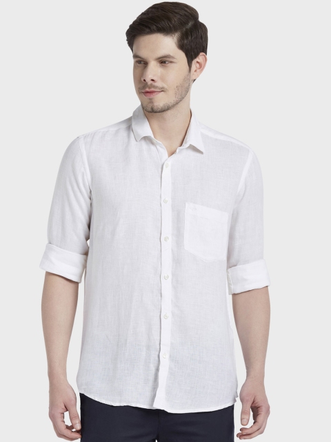 

ColorPlus Men White Tailored Fit Solid Casual Shirt