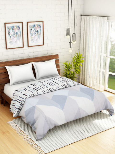 

WELHOME Grey & White Geometric AC Room 110 GSM Double Bed Quilt