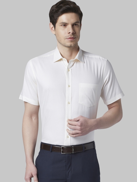 

Park Avenue Men Off-White Regular Fit Solid Formal Shirt