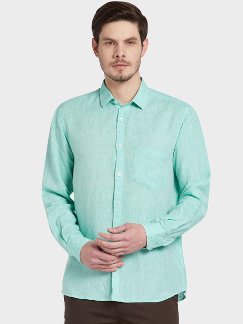 

ColorPlus Men Green Tailored Fit Self Design Casual Shirt