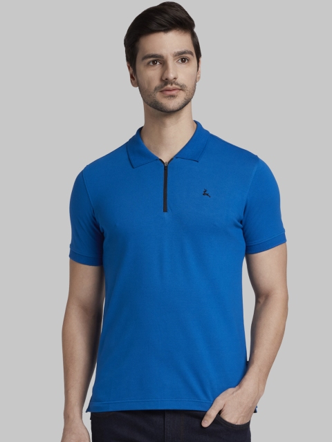 

Parx Men Blue Solid Polo Collar T-shirt