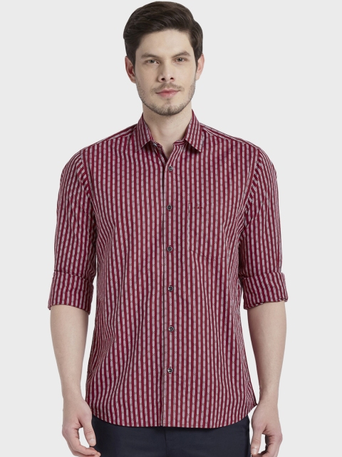 

ColorPlus Men Red Tailored Fit Striped Casual Shirt