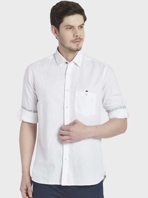 

ColorPlus Men White Tailored Fit Solid Casual Shirt