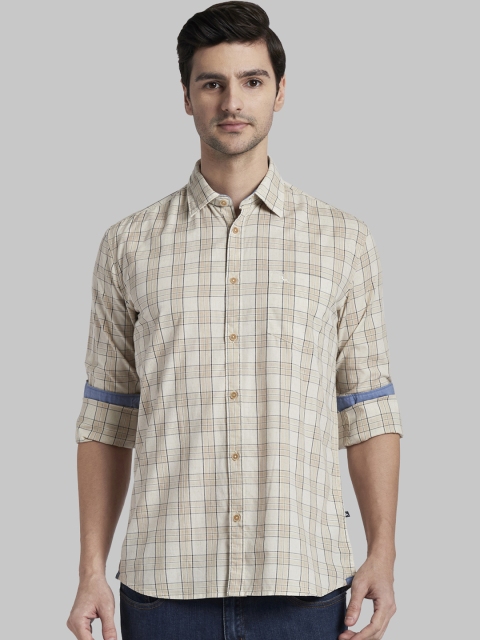 

Parx Men Beige Slim Fit Checked Casual Shirt