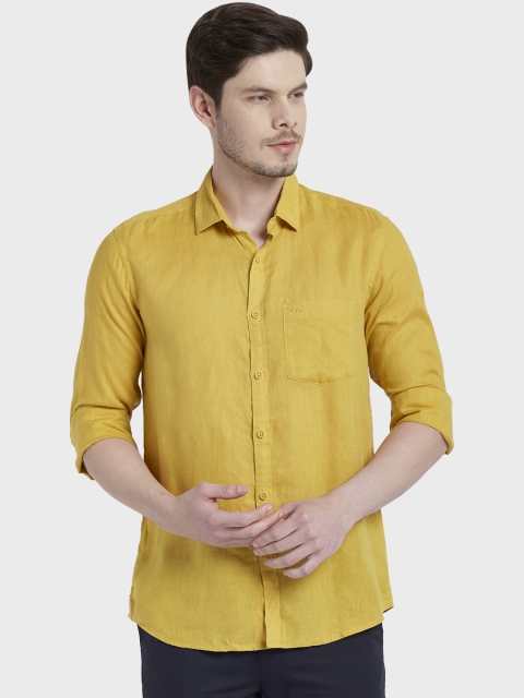 

ColorPlus Men Mustard Yellow Tailored Fit Solid Casual Shirt