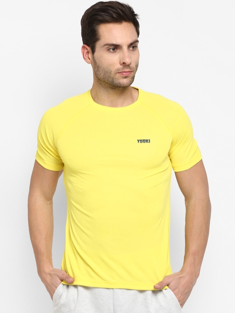 

Yuuki Men Yellow Solid Round Neck T-shirt