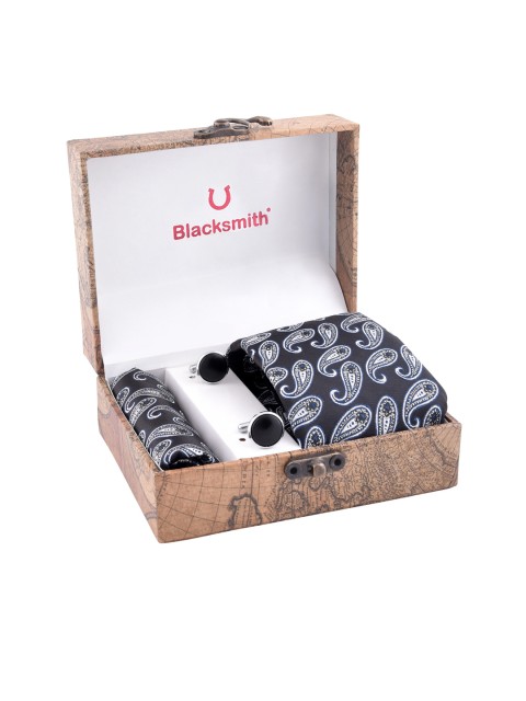 

Blacksmith Men Black & White Paisley Printed Accessory Gift Set