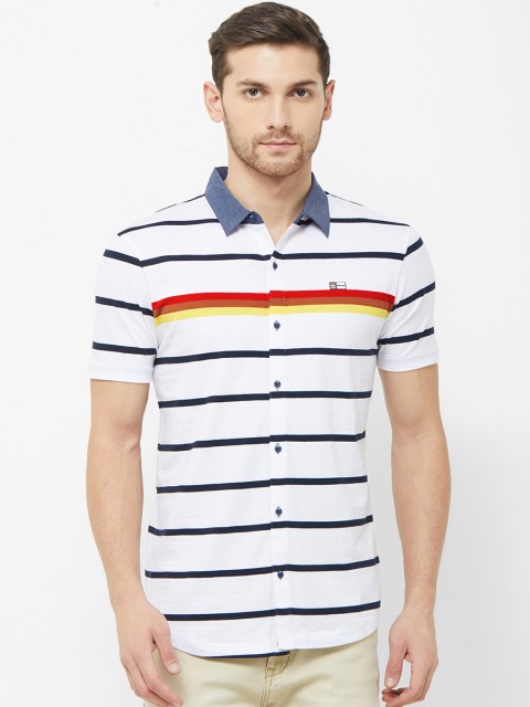 

NEXGEN CLUB Men White & Blue Regular Fit Striped Casual Shirt